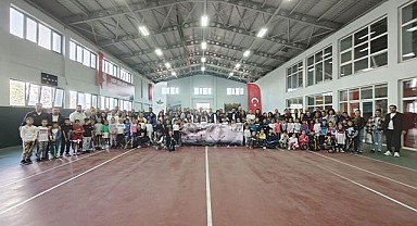 29 Ekim Cumhuriyet Kupası tenis turnuvası başladı