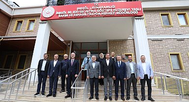 Başkan Alper Taban'dan itfaiye personeli ve huzur evi sakinlerine ziyaret