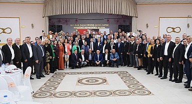 Başkan Aydın muhtarların gününü kutladı