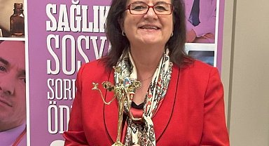 'Bilim Gençlerle Kazanacak' projesine 'Sağlıkta Sosyal Sorumluluk' ödülü