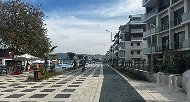 Bursa Güzelyalı Sahili sil baştan yenilendi, Güzelyalı esnafı memnun