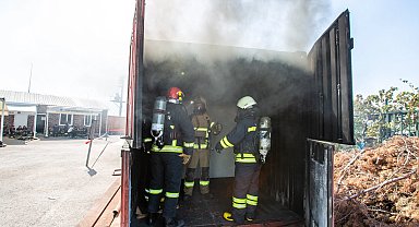 Büyükşehir'den fabrika itfaiyecilerine özel eğitim