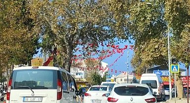 Cumhuriyet coşkusunu Mudanya'da trafik yoğunluğu oluşturdu