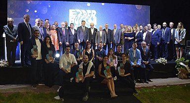 Ezber Bozan Tasarımcılar ödüllerine kavuştu