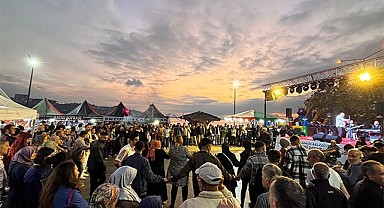 Hemşehri dernekleri festivalde buluştu
