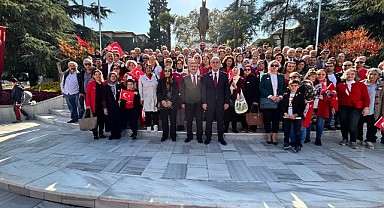 İYİ Parti 29 Ekim Çelenk Sunma Töreni Gerçekleşti