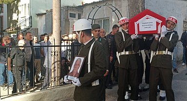 Keşan'da Ramazan Çayır askeri törenle uğurlandı