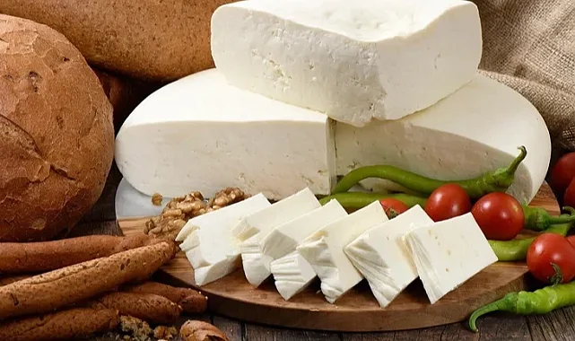 Köy peyniri ne kadar sağlıklı? Uzmanlardan önemli uyarılar!