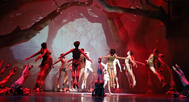 Özbekistan'ın opera ve bale topluluğu Bursa'da