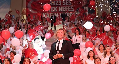 Soner Arıca ve 1923 Kadın Korosundan Cumhuriyetin 101'nci yılı anısına muhteşem konser
