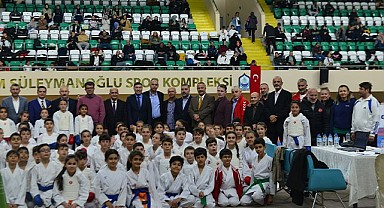 Yıldırım'da 'Cumhuriyet' Kupası