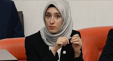 AK Partili vekilin Oxford ücreti duyanlar pes dedirtti