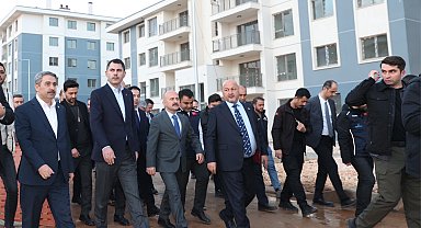 Bakan Kurum'dan en büyük şantiyeye yakın mercek