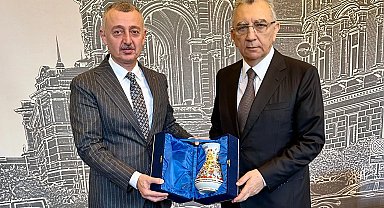 Bakü'de sıkı dostluk