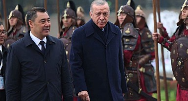 Cumhurbaşkanı Erdoğan, Kırgızistan'da Resmi Törenle Karşılandı