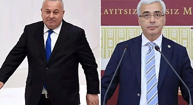 Demokrat Parti' de deprem!