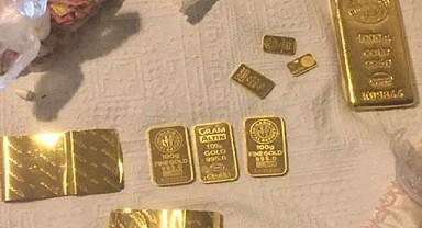 Diplomatım Dedi Üzerinden 70 Kilo Altın Çıktı