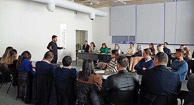 Gaziantep Büyükşehir personeline yapay zeka eğitimi