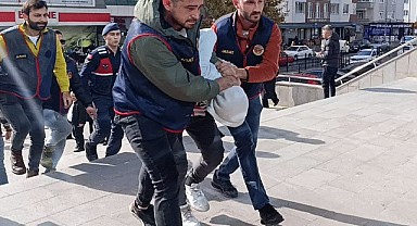 İstismarcı baba cezaevinde ölü bulundu