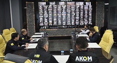 Konya yolları açık tutmak için yoğun mesaide
