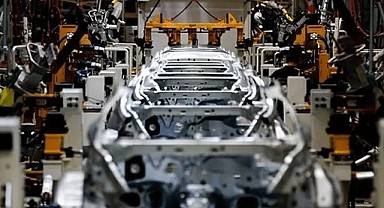 Otomotiv devinde kriz