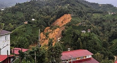 Rize'de Heyelan ! Ölü ve Yaralılar Var