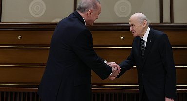 Sürpriz görüşme ardından 4. 'vakit tamam' paylaşımı