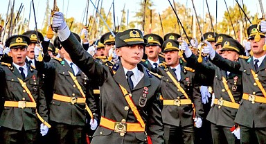 Teğmenler İçin Karar Günü