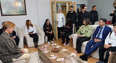 Vali Aygöl'den anlamlı ziyaret