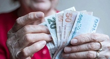 Emeklilere çifte avantaj