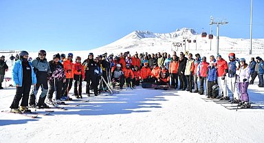Kayseri Erciyes'te sezon açıldı
