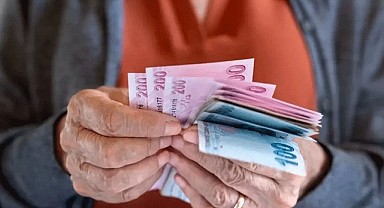En düşük emekli maaşı mecliste kabul edildi