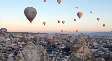Kapadokya'da Tüm Zamanların Uçuş Rekoru