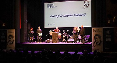 'Mavi gözlü dev' şiirlerle anıldı