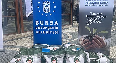Büyükşehir’den çiftçiye tohum desteği