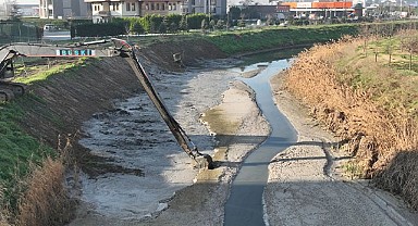 Büyükşehir’den dere temizliği