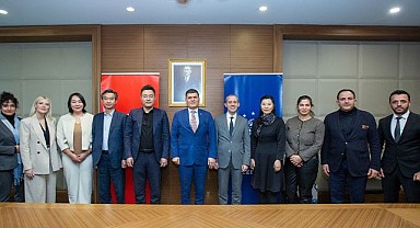 Çinli genç girişimcilerden Bursa Büyükşehir’e ziyaret