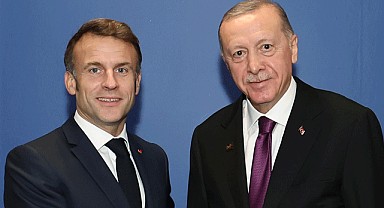 Cumhurbaşkanı Erdoğan Fransa Cumhurbaşkanı ile görüştü