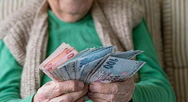 Emeklinin Gözü Kulağı Bayram İkramiyesinde!