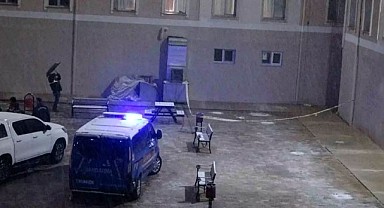 Erkek Yurdunda Facia!