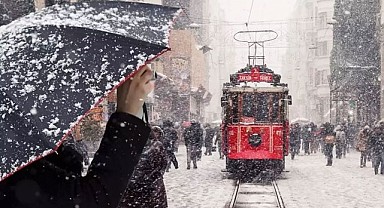 İstanbul'da Kar Alarmı! AKOM Saat Verdi
