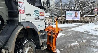 Nilüfer’de yolların açılması için ekipler seferber oldu