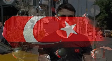 Şehidin Var Türkiye!
