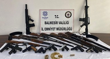 4 İlde Yasa Dışı Silah Ticareti Operasyonu