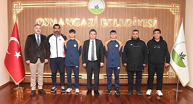Başkan Aydın, milli sporcuları Dünya Şampiyonası’na uğurladı