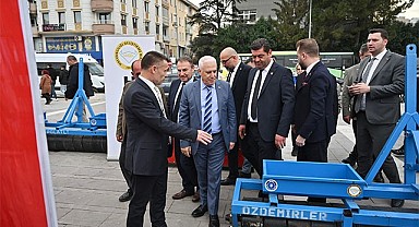 Büyükşehir’den üreticiye ekipman desteği