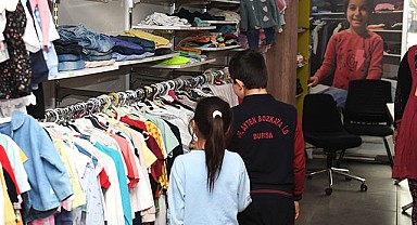 Çocukların bayramlıkları Osmangazi Belediyesi’nden