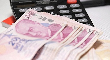 Emeklilerin bayram ikramiyesi belli oldu