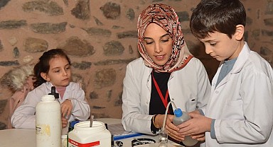 Molla Yegan'da Ders Zili Çaldı