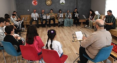 Osmangazi’de öğrencilerden Çanakkale türküsü